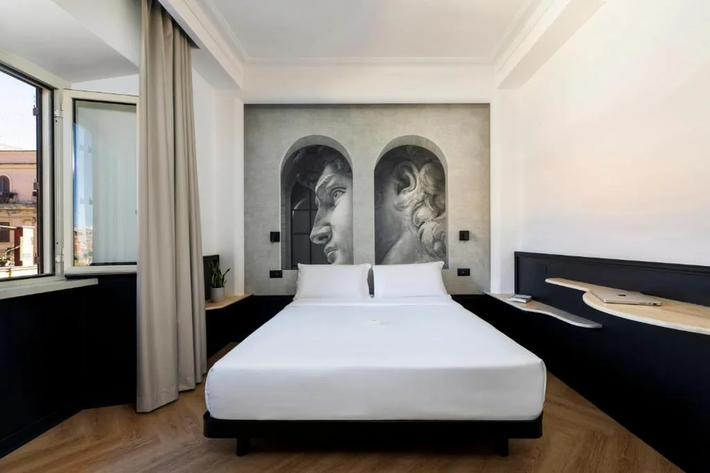 Camera Queen — Boutique Hotel Travé Rome City Centre