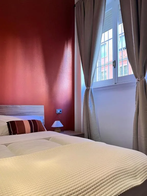 Queen Room — Casa Procida