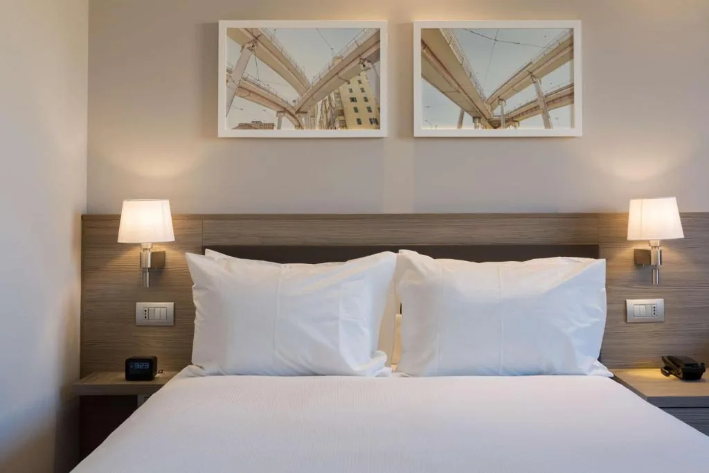 Accessible Queen Room — Hampton By Hilton Rome East