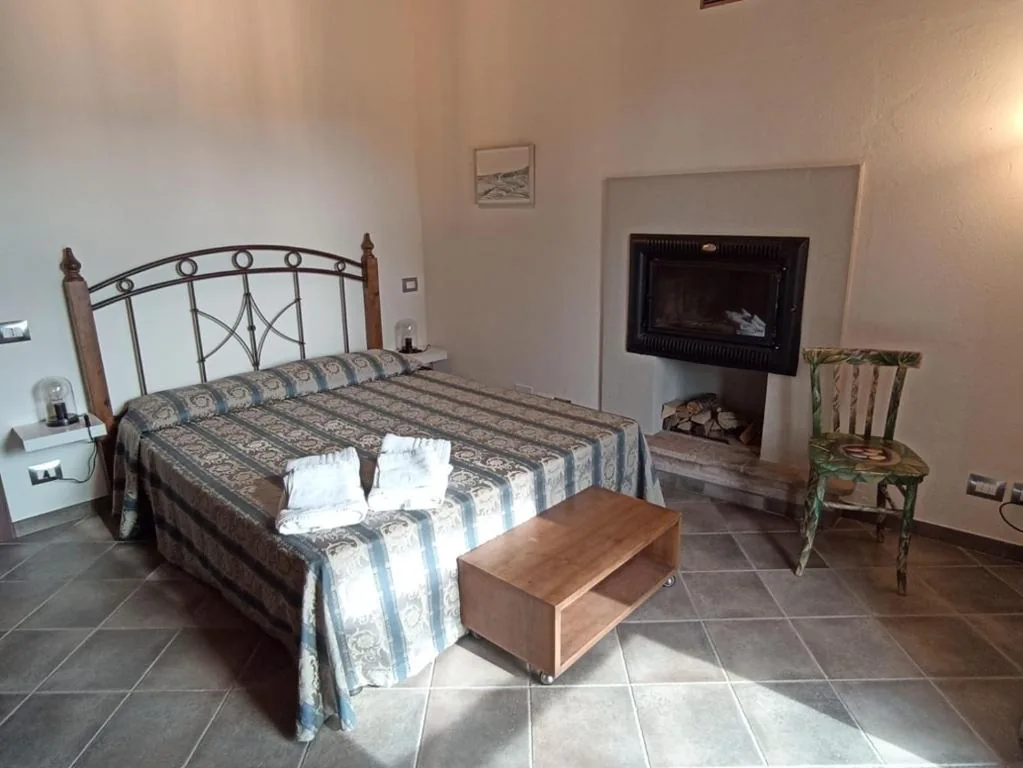 Queen Room with Disabled Access — Nutrilamente country house