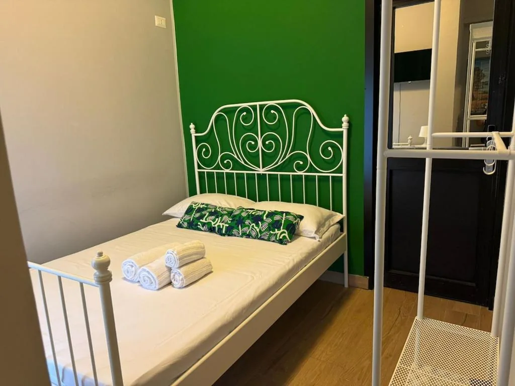 Camera Queen con Balcone — Bella Mare Suites – Formia