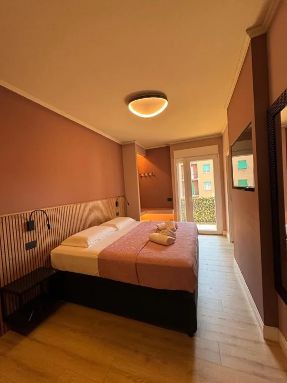Camera Queen con Balcone — Daisy Rooms Cinque Terre