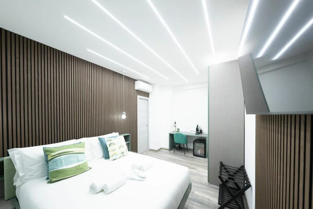 Camera Queen con Balcone — New Luxury Rooms