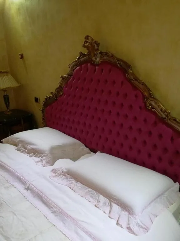 Camera Queen con Vasca Idromassaggio — B&B Villa Roberta
