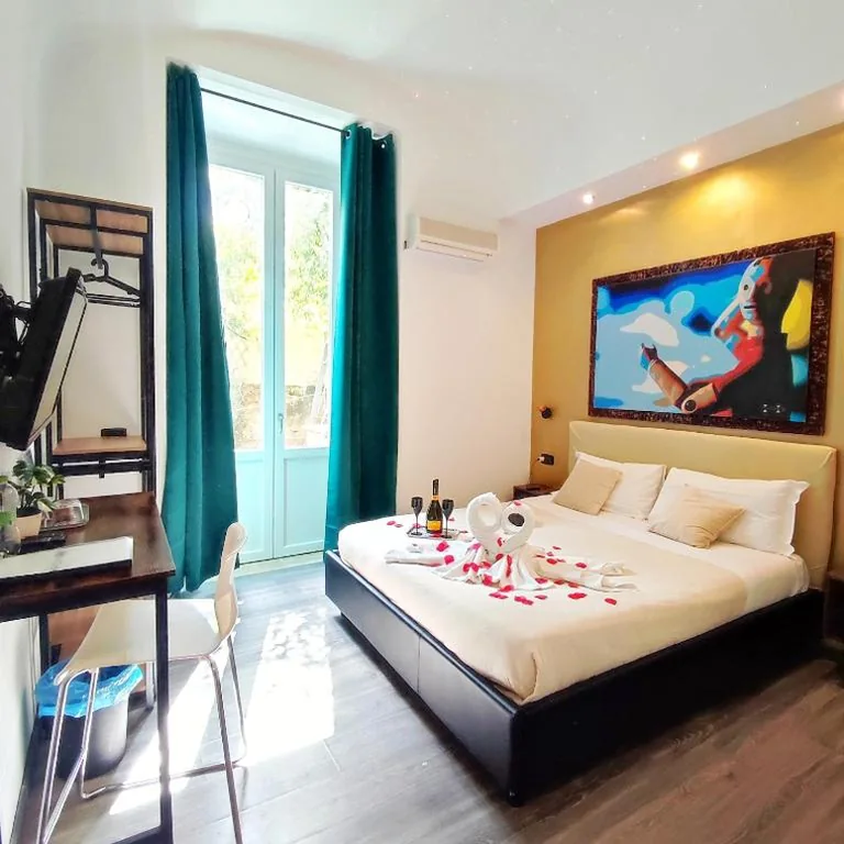 Queen Room with Garden View — Chroma Italy – Chroma Deka