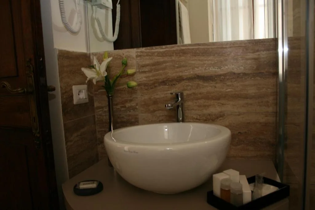 Queen Deluxe Room — Antico Angelo – Residenza d’Epoca