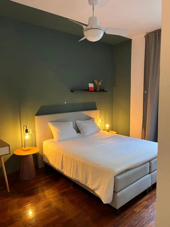 Queen Deluxe Room with 2 Queen-Size Beds — Casa Alba Blu