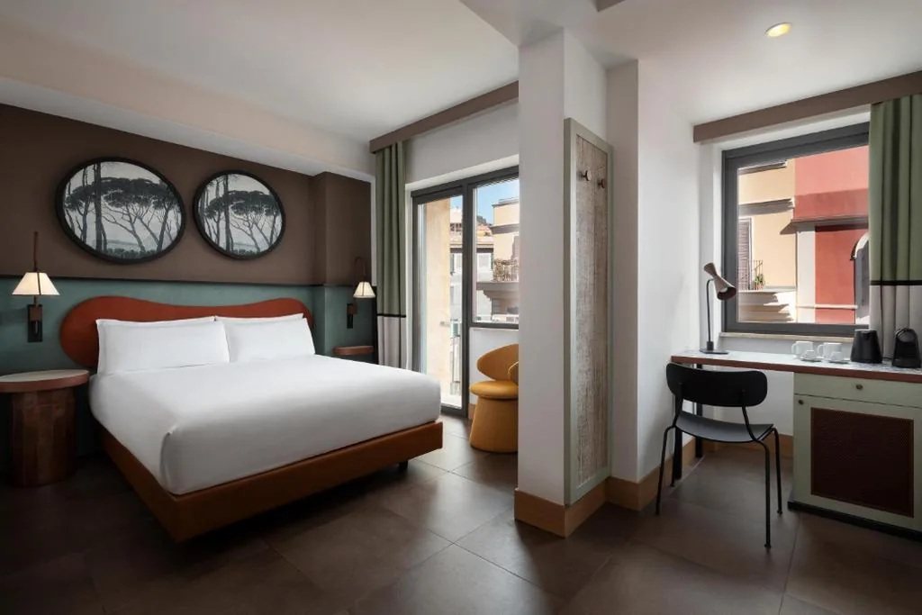 Deluxe Queen Room with Balcony or Terrace — The Spring House Hotel Rome Vatican, Tapestry Collection Hilton