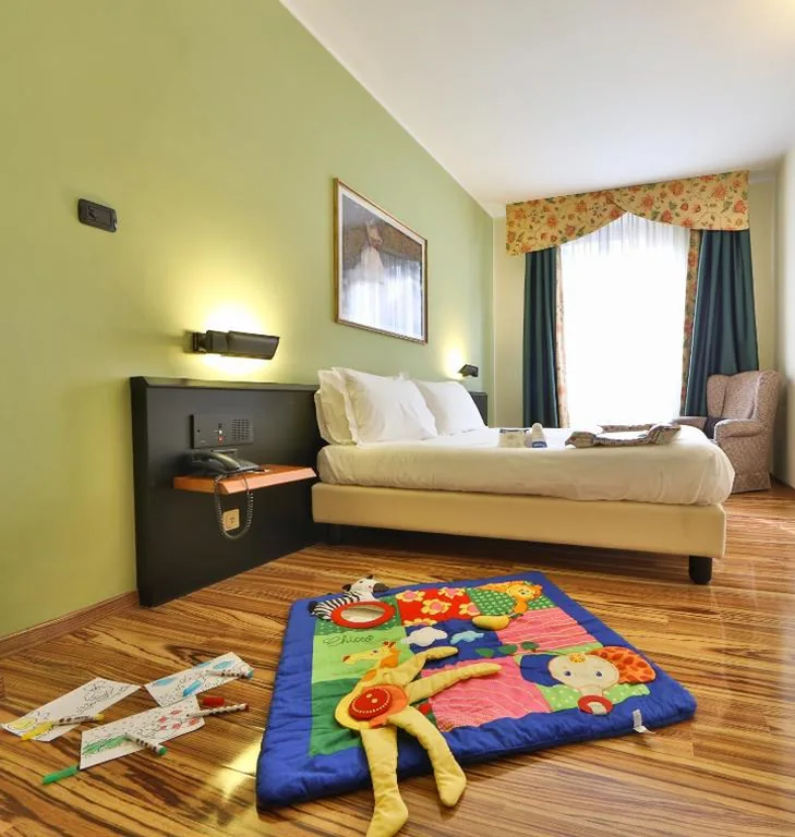 Camera Queen Familiare — Best Western Hotel Piemontese