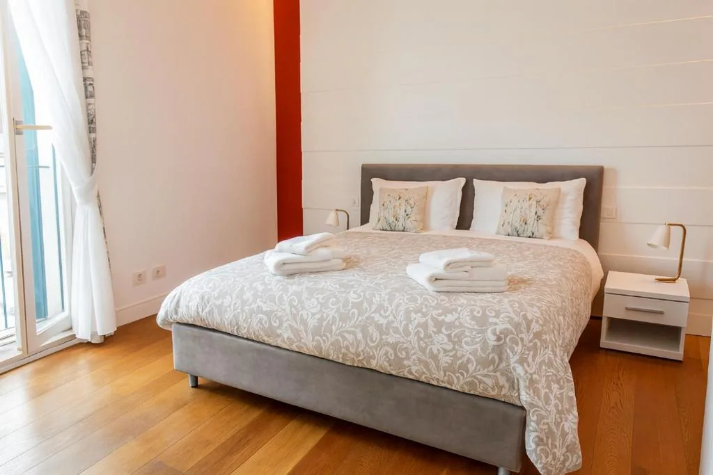 Queen Room — IHH COLLECTION – IHH Suites Roma