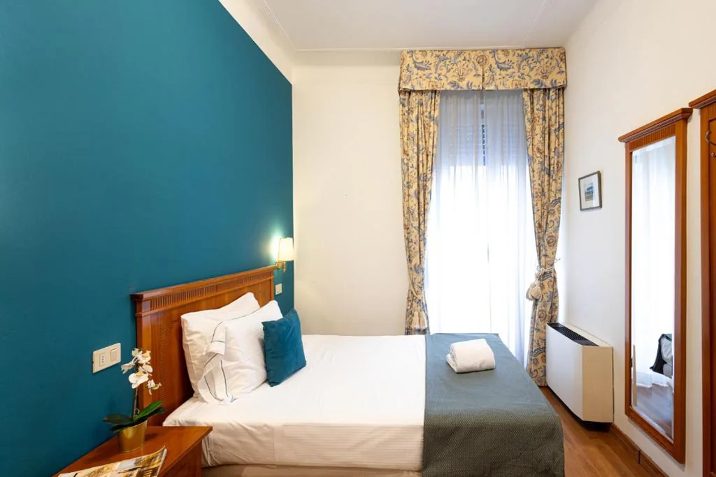 Standard Queen Room with Side Sea View — LVG Hotel Collection – Majestic