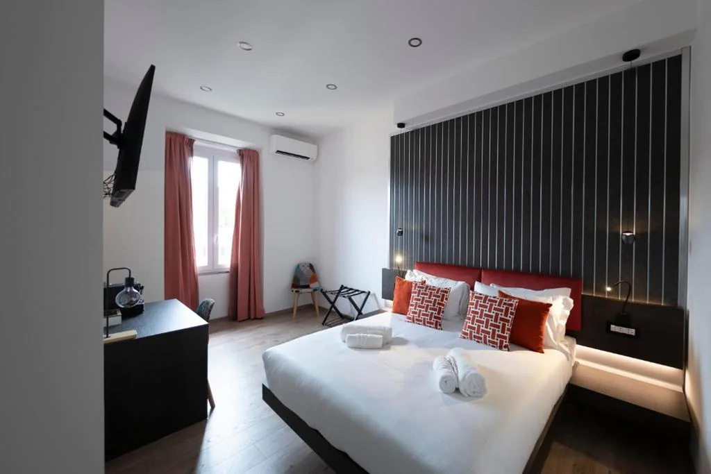 Camera Queen Superior — Trastevere New Luxury Rooms