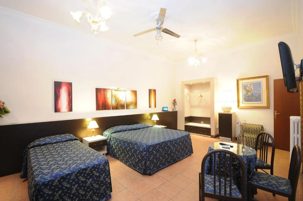 Camera Quintupla (5 Adulti) — Hotel Sweet Home
