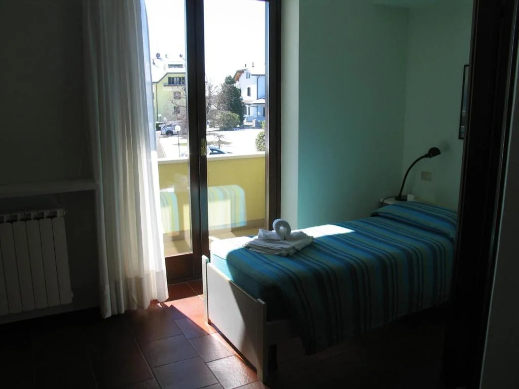 Camera Singola — Albergo Residence Isotta