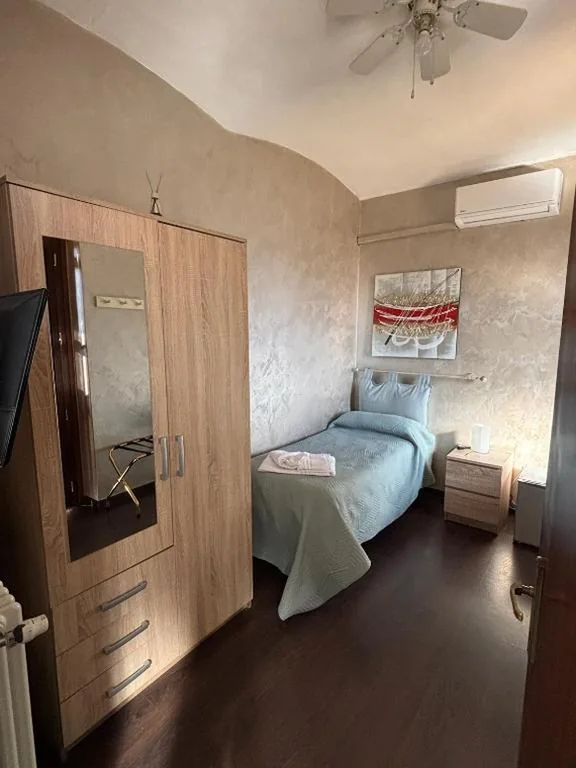Single Room — Albergo Vecchio Pavone