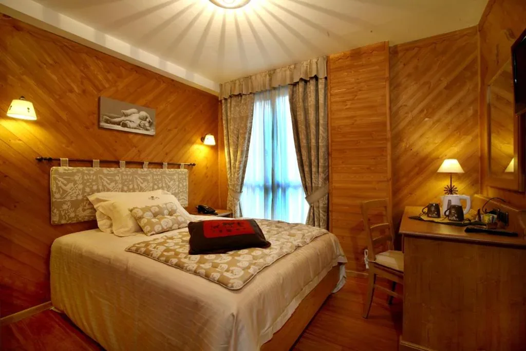 Camera Singola Ampia — Hotel Boton D’Or & Wellness a La Thuile