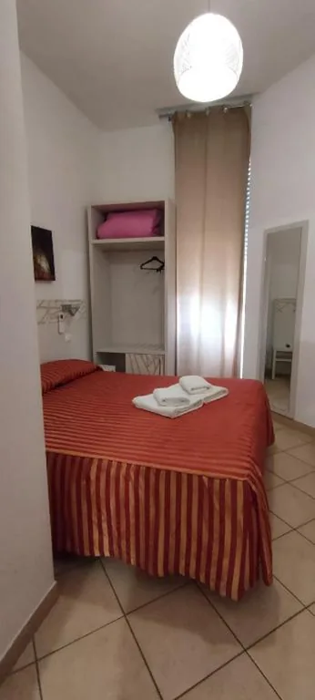 Large Single Room — In Rome