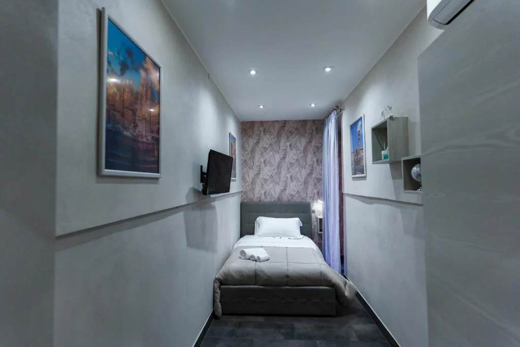 Camera Singola Ampia — Julia Luxury Suite Rome