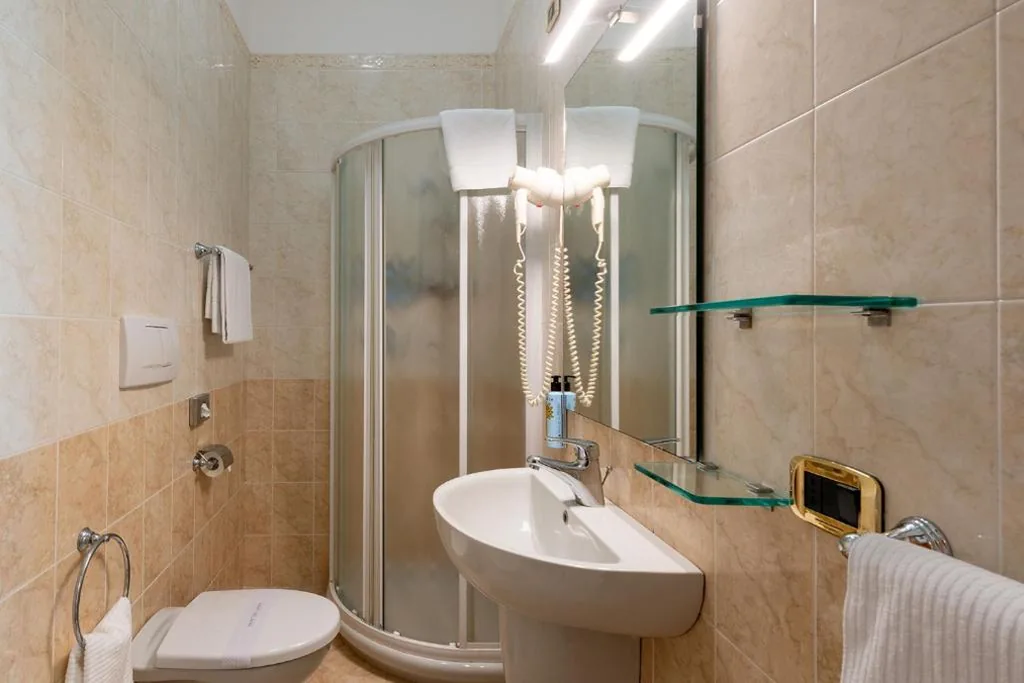 Camera Singola — Astura Palace Hotel