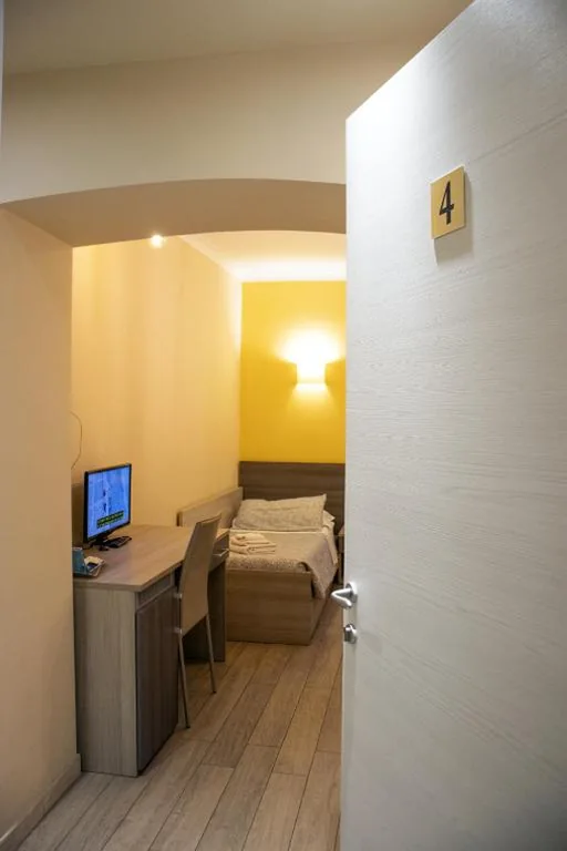 Camera Singola Budget — ALBERGO LOCANDA DIANA