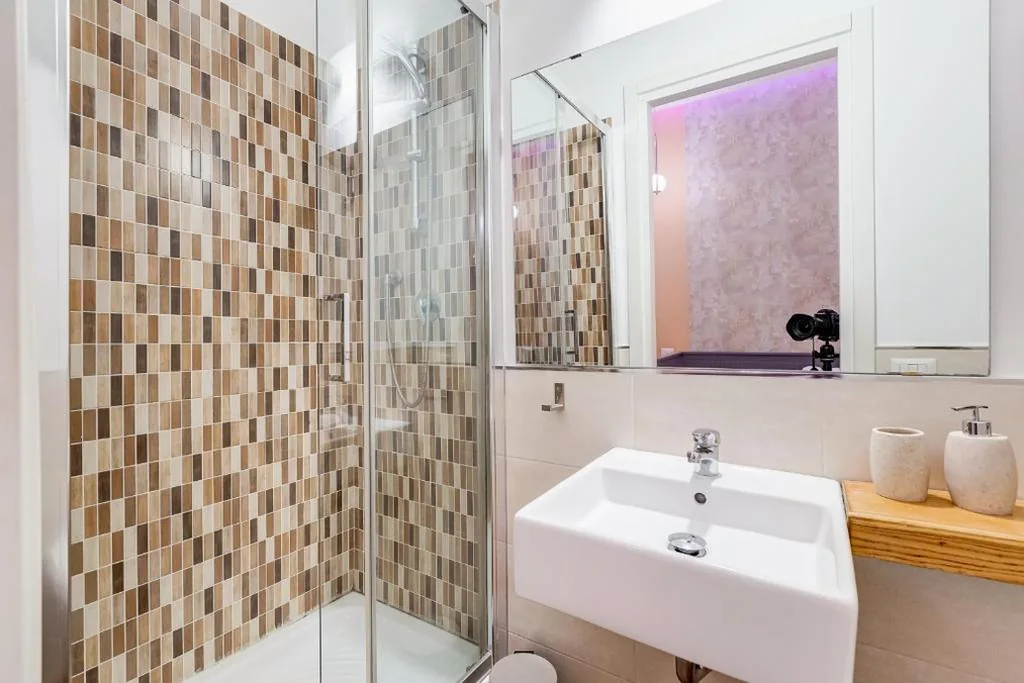 Camera Singola Budget — ORAZIO INN SUITE