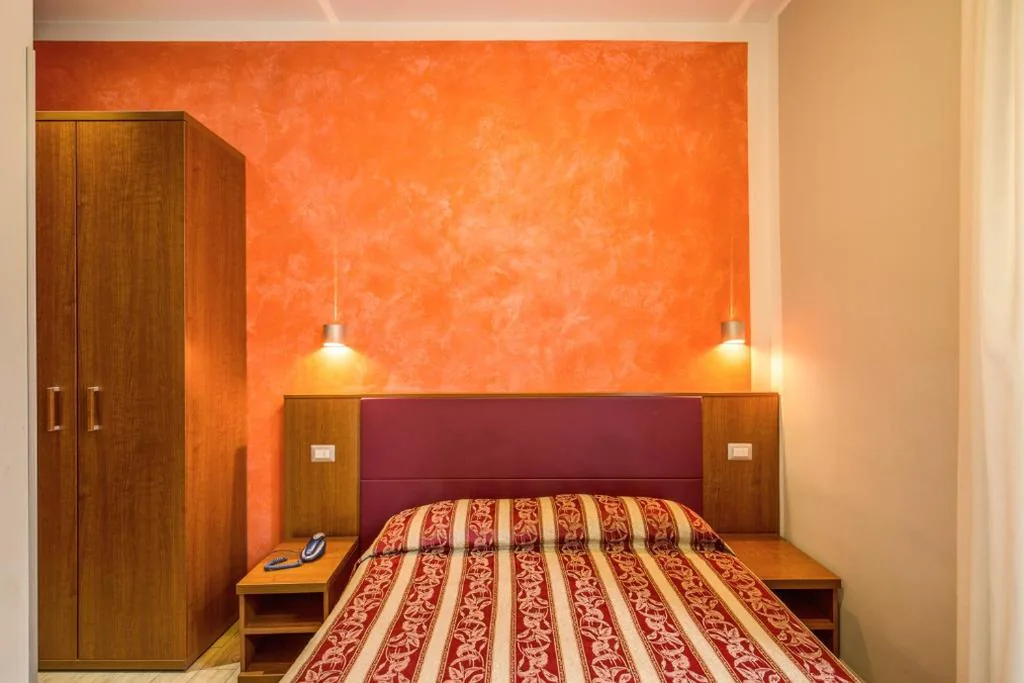 Single Room — Buonarroti Suite