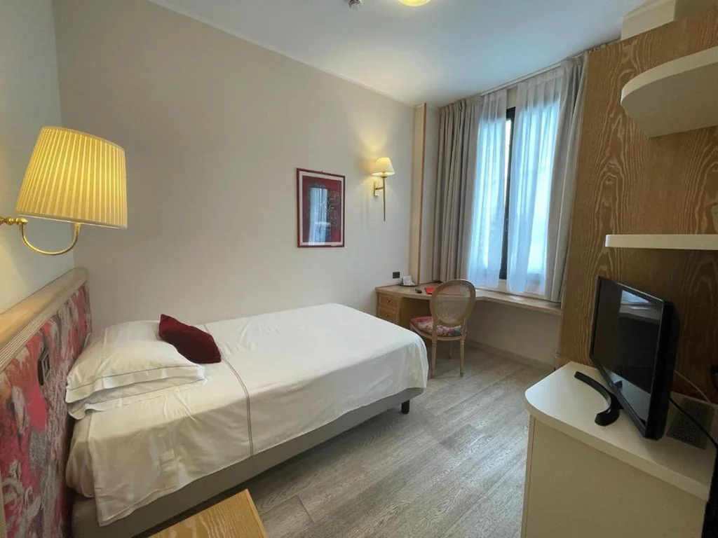 Camera Singola Classic — LVG Hotel Collection – Grand Hotel Mediterranee