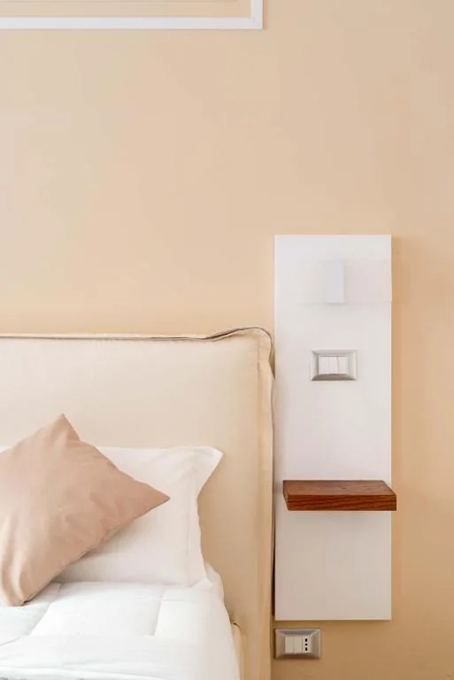 Single Room — CLAVDIA Flat