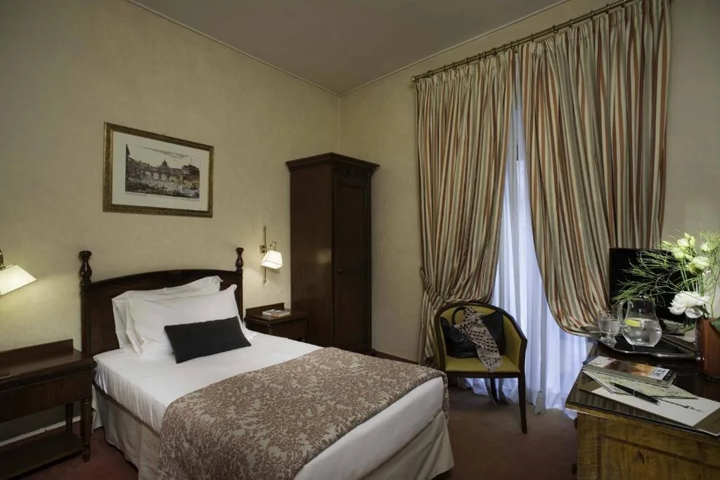 Single Room — Colonna Palace Hotel