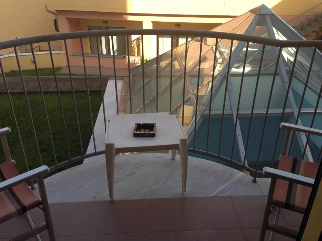 Comfort Single Room — Hotel Residence Mondial