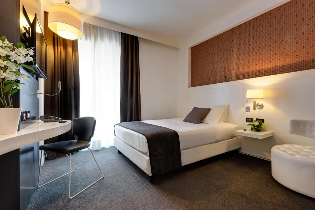 Camera Singola con Accesso Persone Disabili — iH Hotels Roma Z3