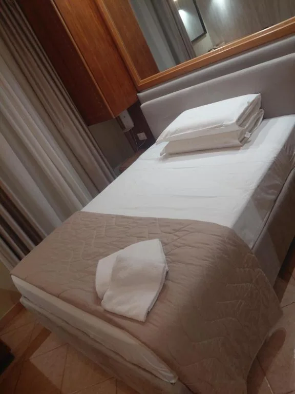 Single Room with Private Bathroom — Affittacamere REGIO