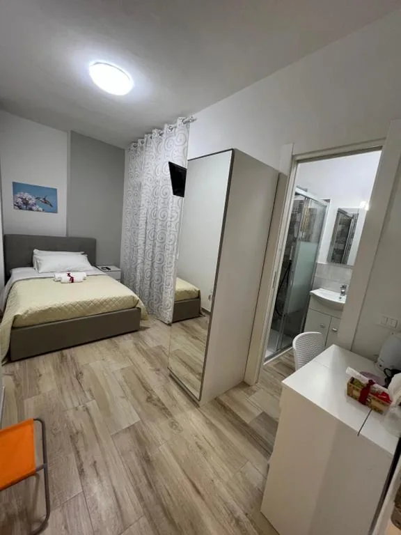 Camera Singola con Bagno Privato — Alì Babà Rooms