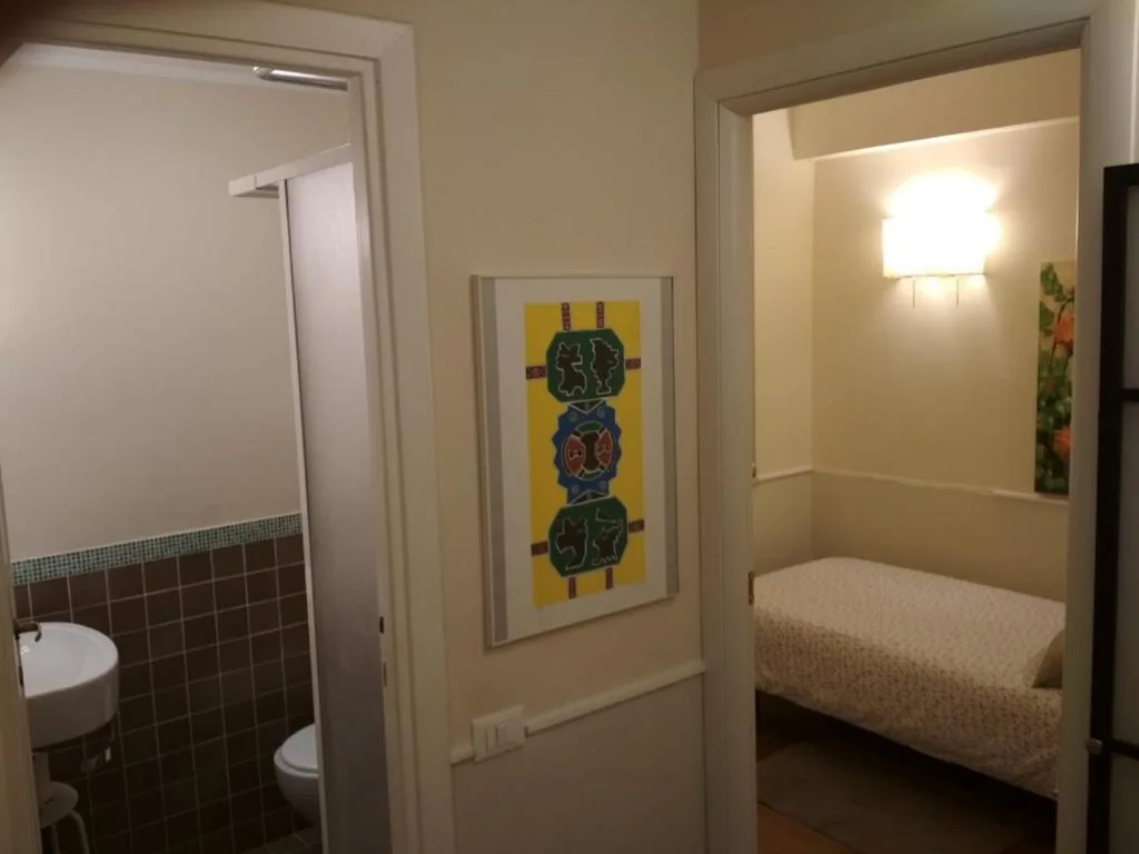 Camera Singola con Bagno Privato Esterno — Colfelice Rooms