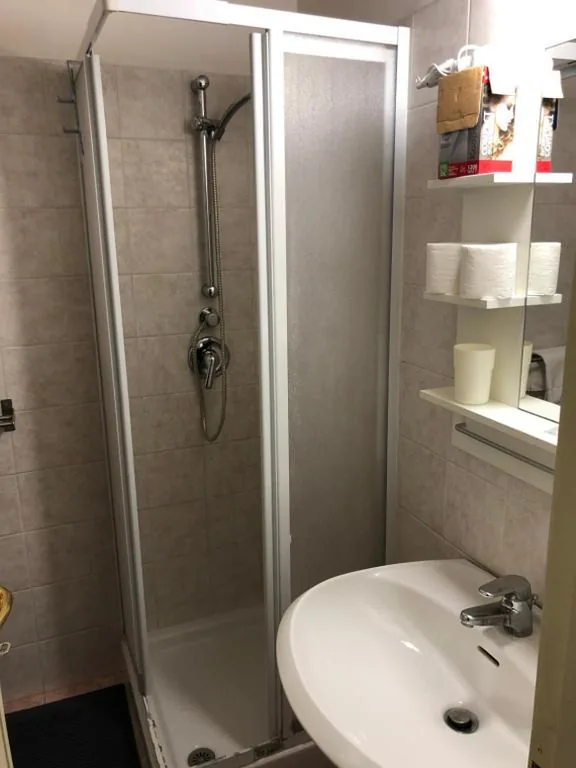 Single Room with External Private Bathroom — Domus Santa Caterina