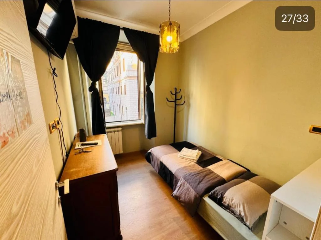 Camera Singola con Bagno Privato Esterno — Ines Stay