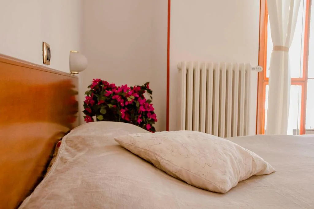 Single Room with Balcony — Domus Hotel