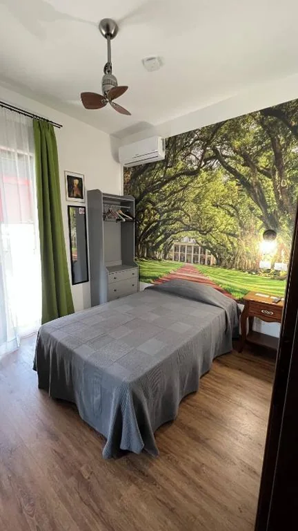Single Room with Balcony — Guest House Le Vagabonde