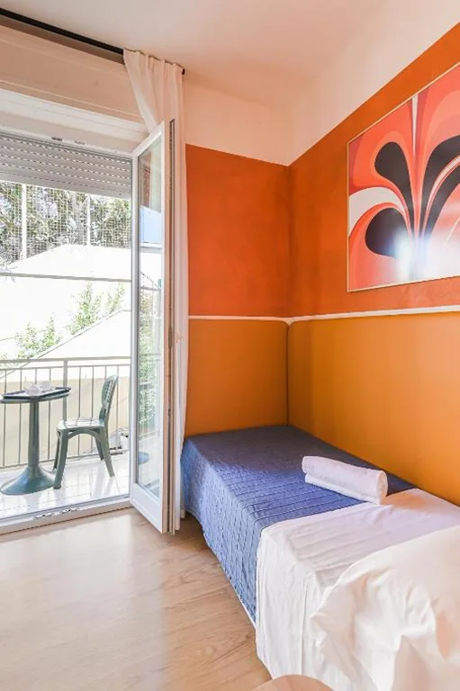 Camera Singola con Balcone — Hotel Il Nido