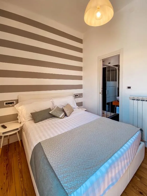 Camera Singola con Balcone — Hotel Villa Anita