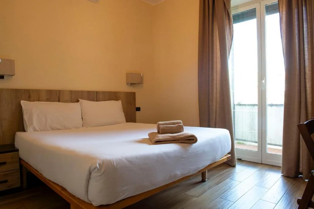 Single Room with Balcony — JSK Suite