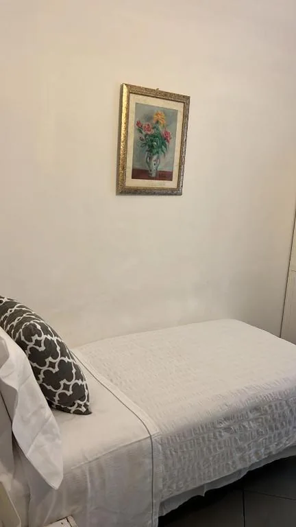 Camera Singola con Balcone — La Terrazza Vercelli Bed & Charme