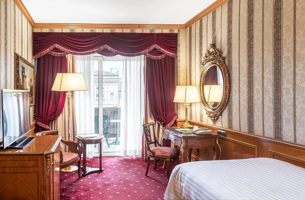 Camera Singola con Balcone — Parco dei Principi Grand Hotel & SPA Roma – Preferred Hotels & Resorts