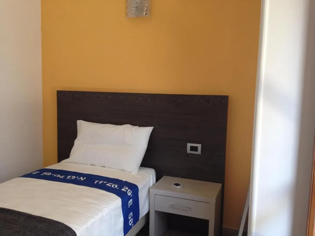 Single Room with Balcony — Trastevere’s Friends