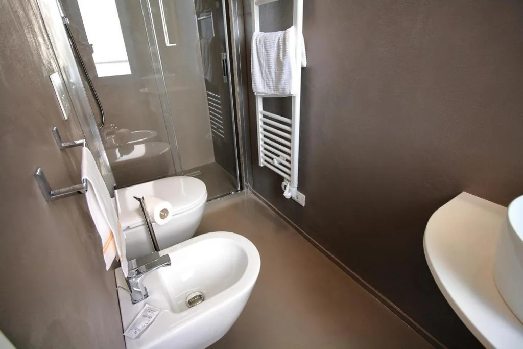 Camera Singola con Doccia — Hotel Vittoria