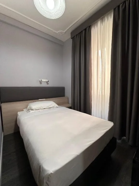 Camera Singola con Letto a Una Piazza e Mezza — Hotel Philia