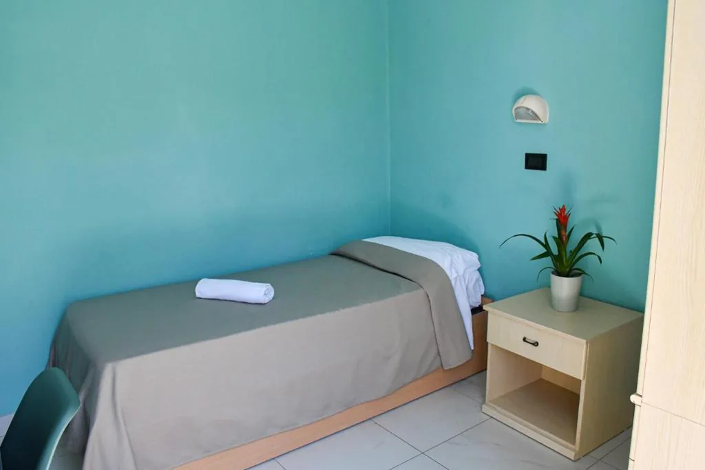 Camera Singola con Terrazza — Hotel Le Palme