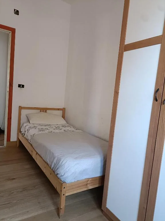 Camera Singola con Vista Città — Casa Oslavia ,Senza ZTL, Parcheggio Gratuito