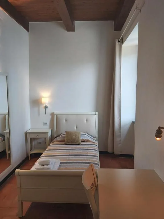 Single Room with Garden View — Albergo Palazzo Costa