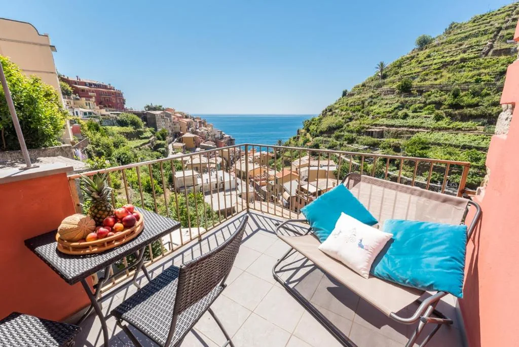 Single Room with Sea View — La Torretta Lodge